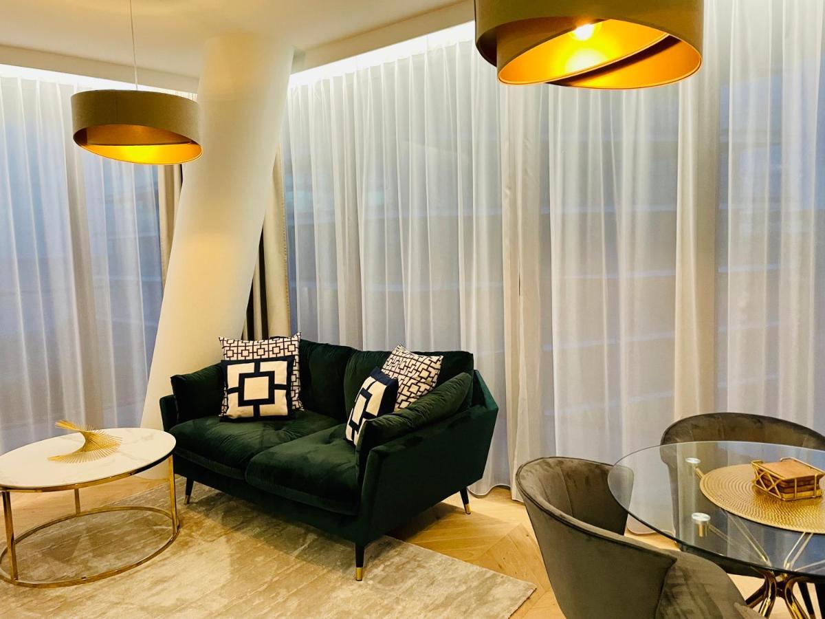 Wave Apartment Tyballtic 7Th Floor With Two Bedrooms And Sea View! 미엥지즈드로예 외부 사진